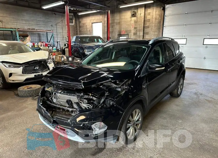 1FMCU9J91HUD32208 Photo# 1