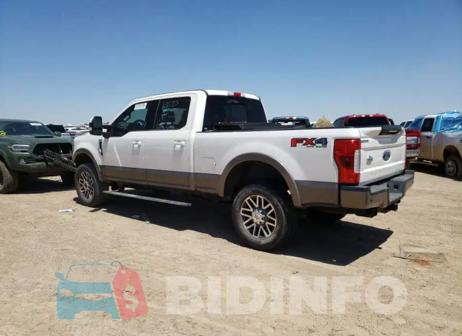1FT7W2BT3JEB71412 Photo# 2