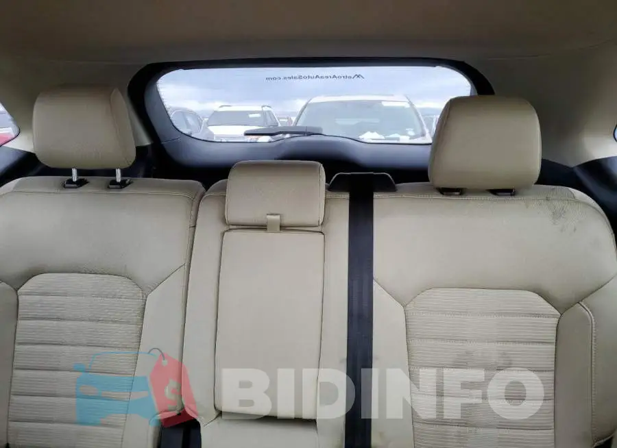 2FMPK4J82HBC27751 Photo# 10