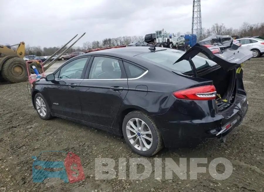 3FA6P0LU9KR125611 Photo# 2