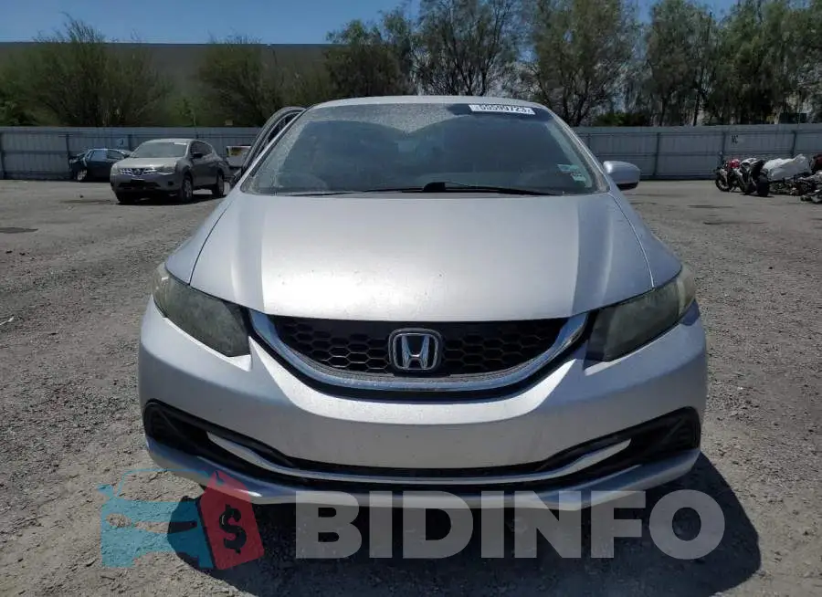 19XFB2F53EE069458 Photo# 5
