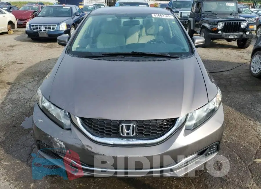 19XFB2F55EE030533 Photo# 5