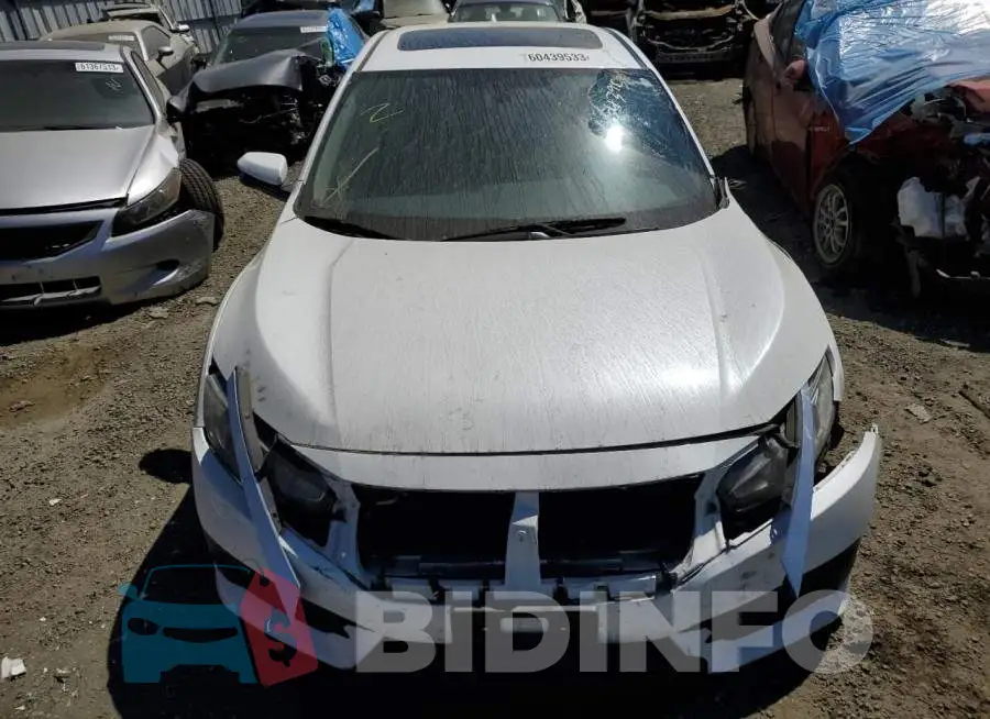 19XFC2F78HE202279 Photo# 5