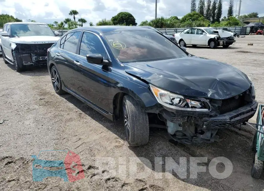 1HGCR2F53HA224047 Photo# 4