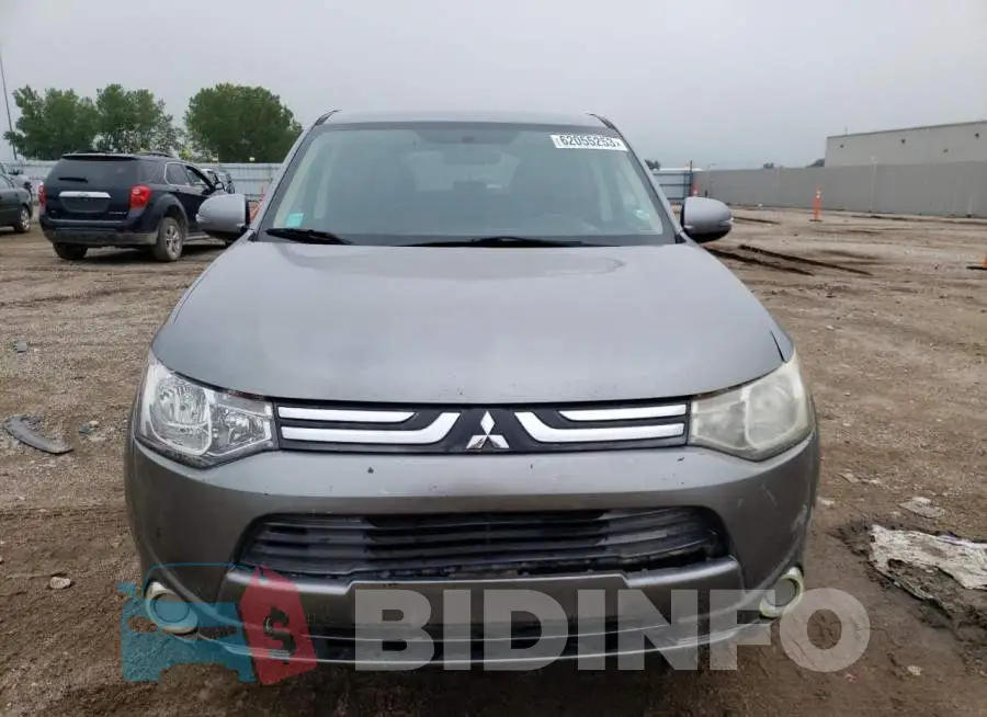 JA4AD3A33EZ016287 Photo# 5