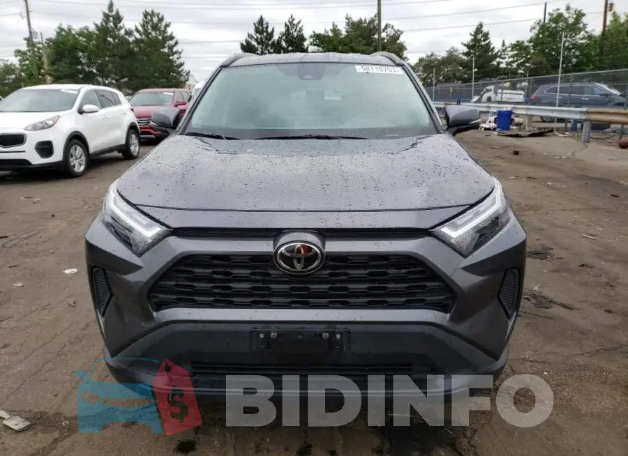 2T3P1RFV4NC302043 Photo# 5