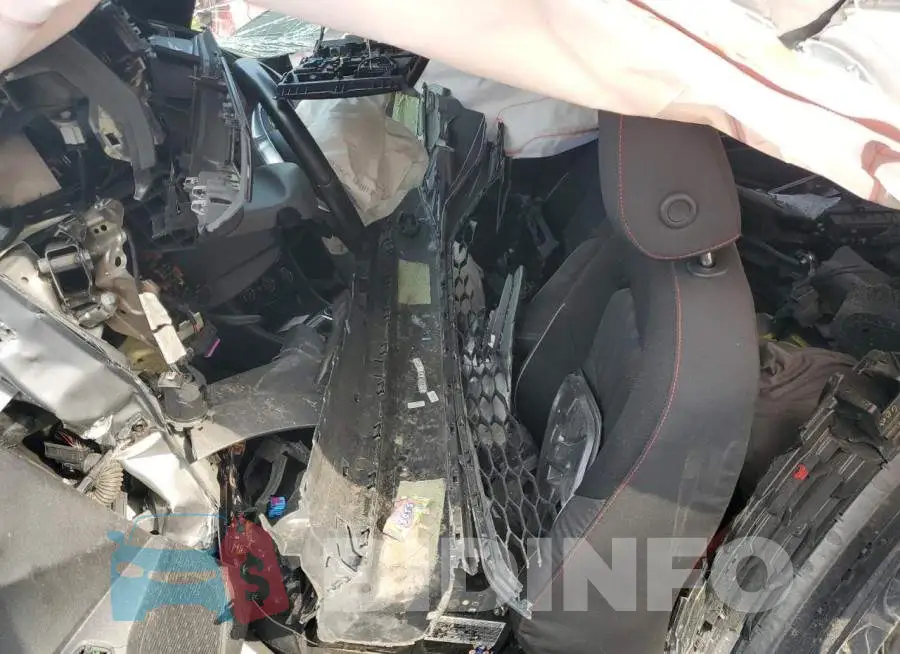 3VW6T7BU1LM033744 Photo# 7