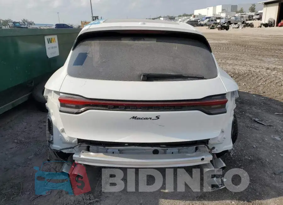 WP1AB2A54MLB30791 Photo# 6