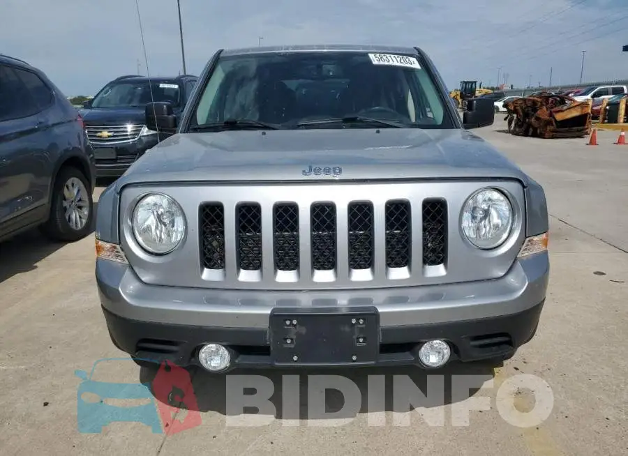 1C4NJPBB8GD761534 Photo# 5