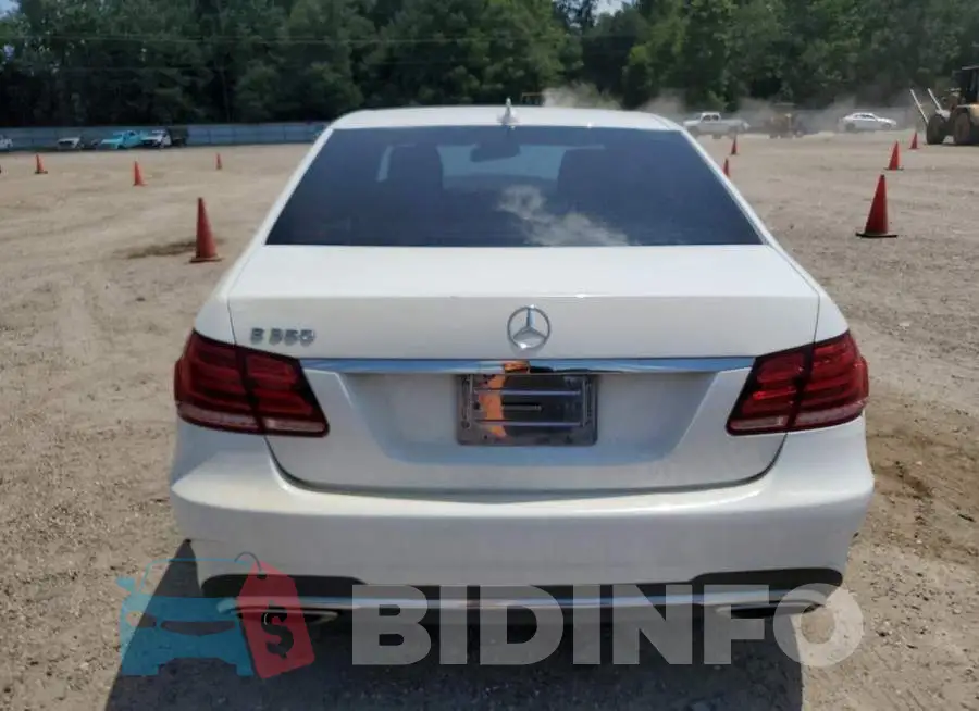 WDDHF5KB0GB207957 Photo# 6