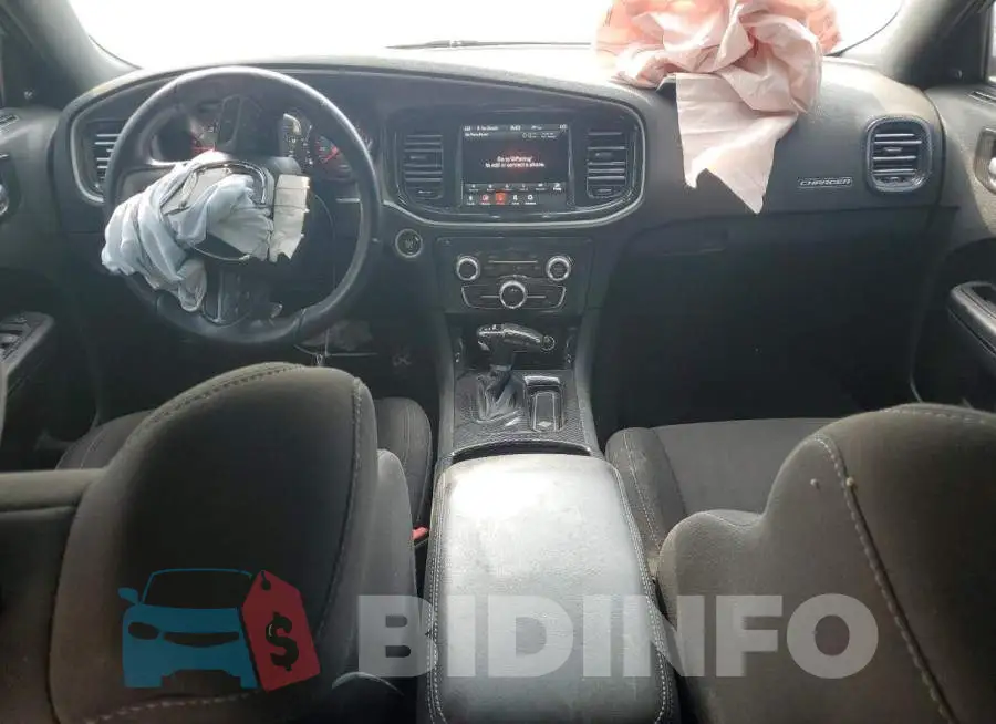 2C3CDXCT8MH656422 Photo# 8
