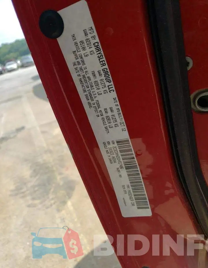 2C3CDXHG5DH557486 Photo# 12