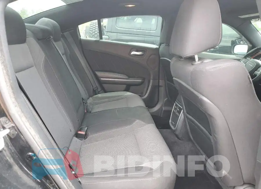 2C3CDXJG3FH739166 Photo# 10