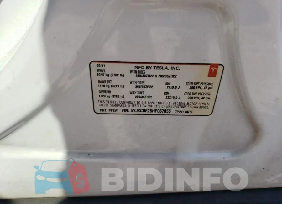 5YJXCBE25HF067055 Photo# 13