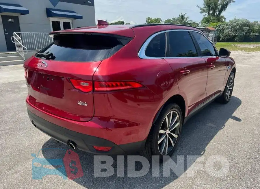 SADCK2BV2HA898820 Photo# 3