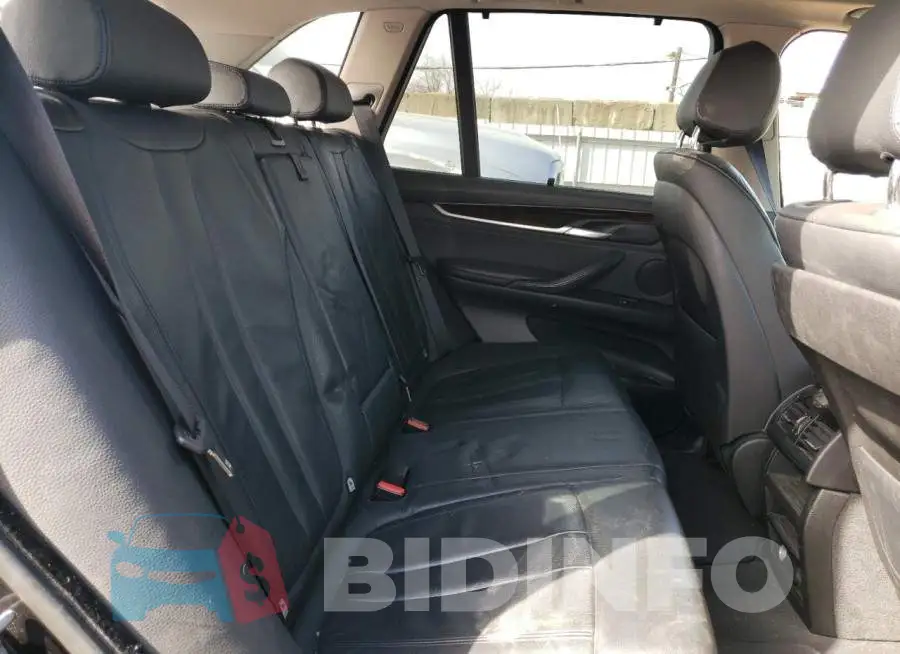 5UXKR0C53E0K47833 Photo# 11