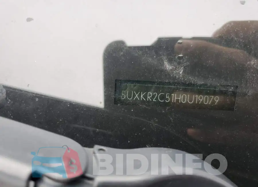 5UXKR2C51H0U19079 Photo# 13