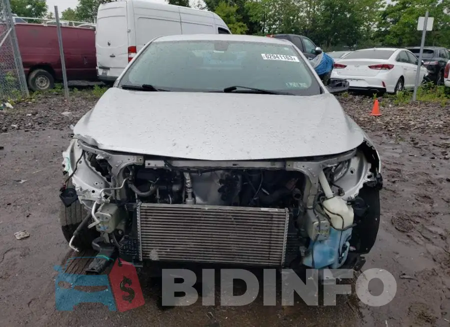 1G1ZB5STXHF135350 Photo# 5