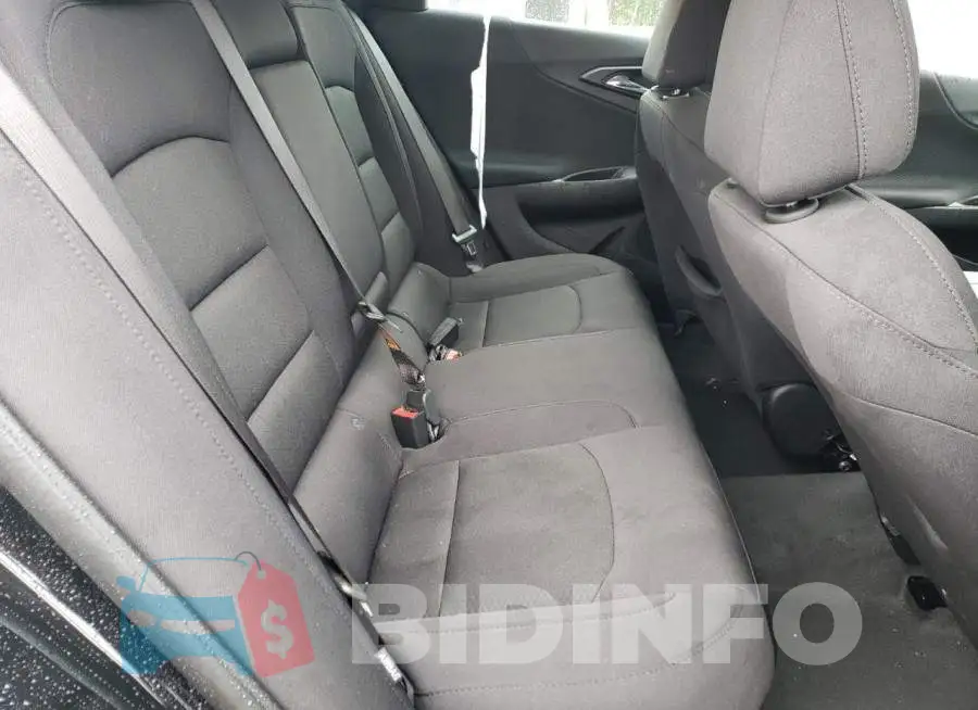 1G1ZD5ST7NF162012 Photo# 10