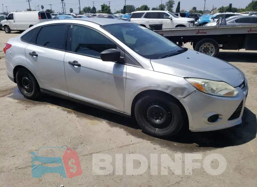 1FADP3E2XEL153232 Photo# 4