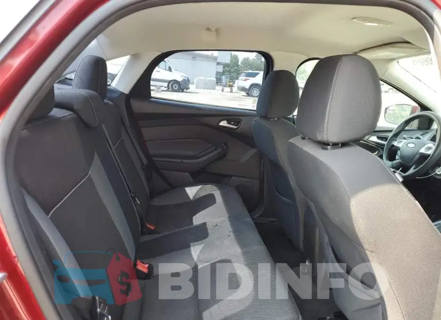 1FADP3F26EL111073 Photo# 10