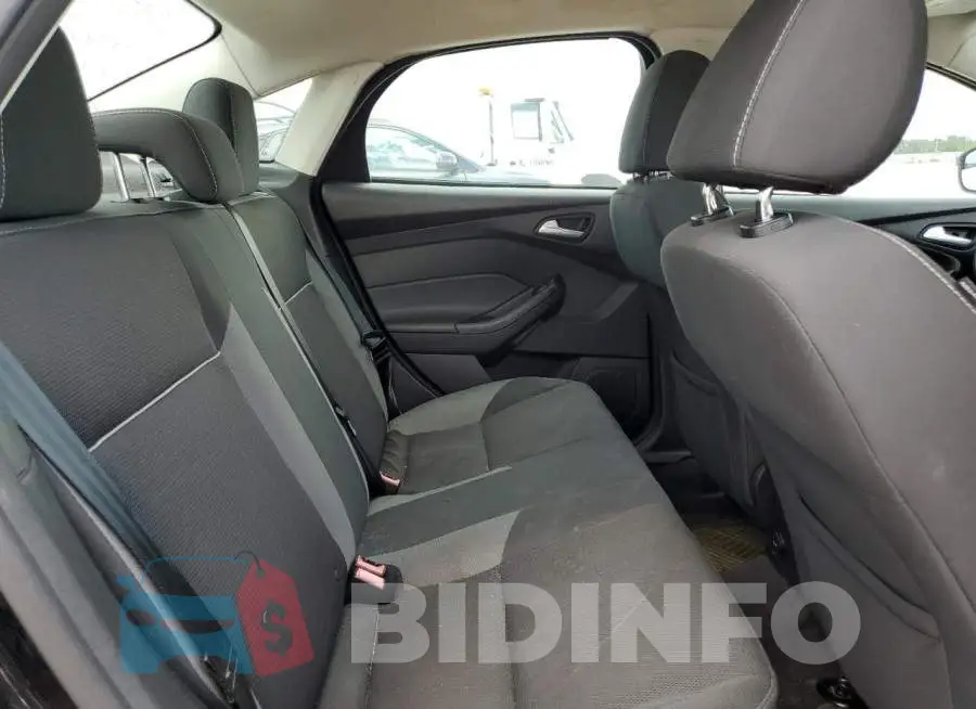 1FADP3F26EL125779 Photo# 10