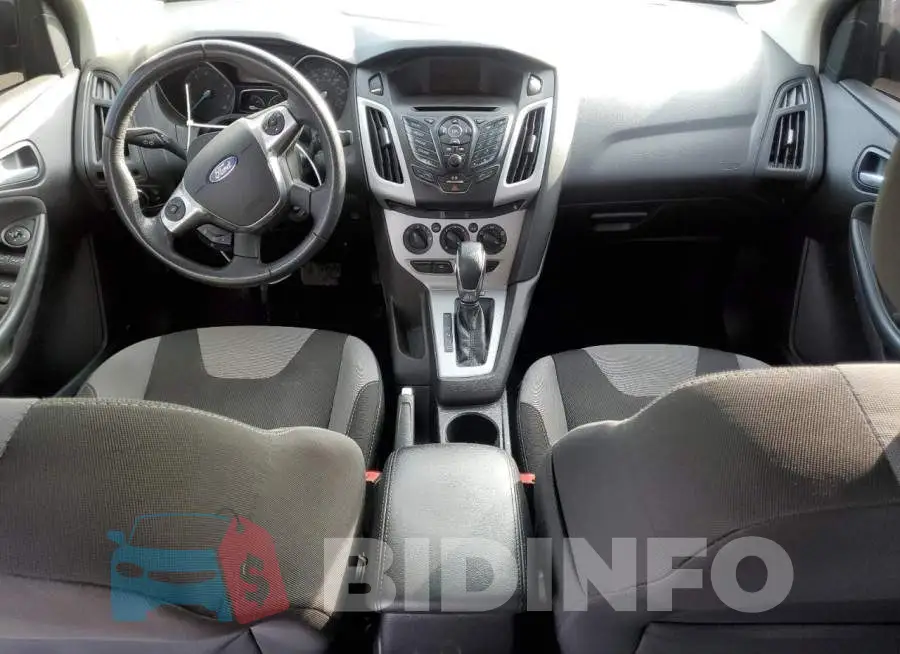1FADP3F27EL353872 Photo# 8