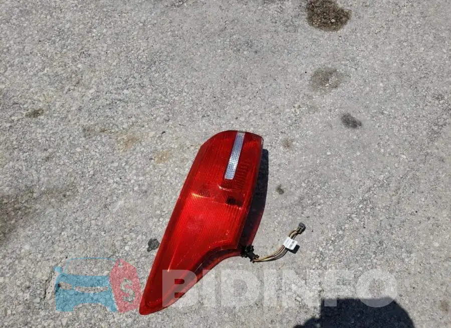 1FADP3F27FL262666 Photo# 12