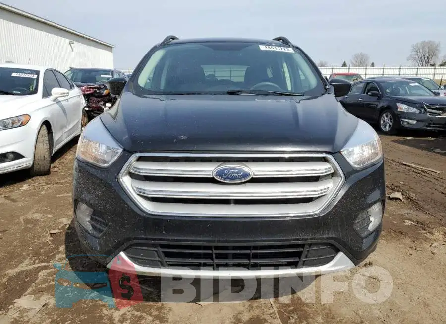 1FMCU9GD5JUA90413 Photo# 5