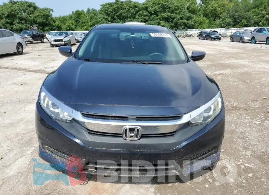 19XFC2F56GE067624 Photo# 5