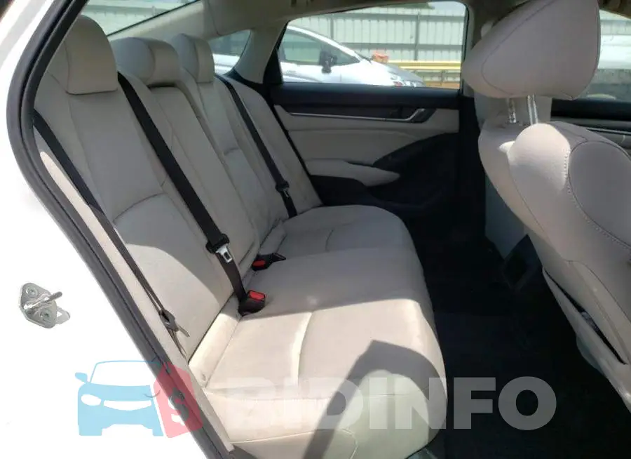 1HGCV1F19KA150689 Photo# 10