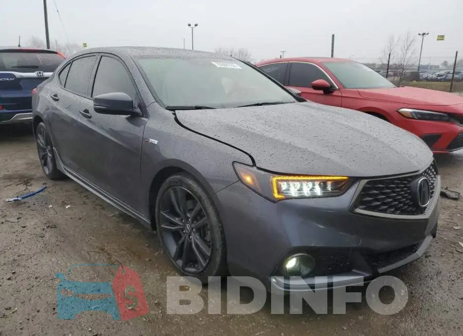 19UUB2F62KA006898 Photo# 4