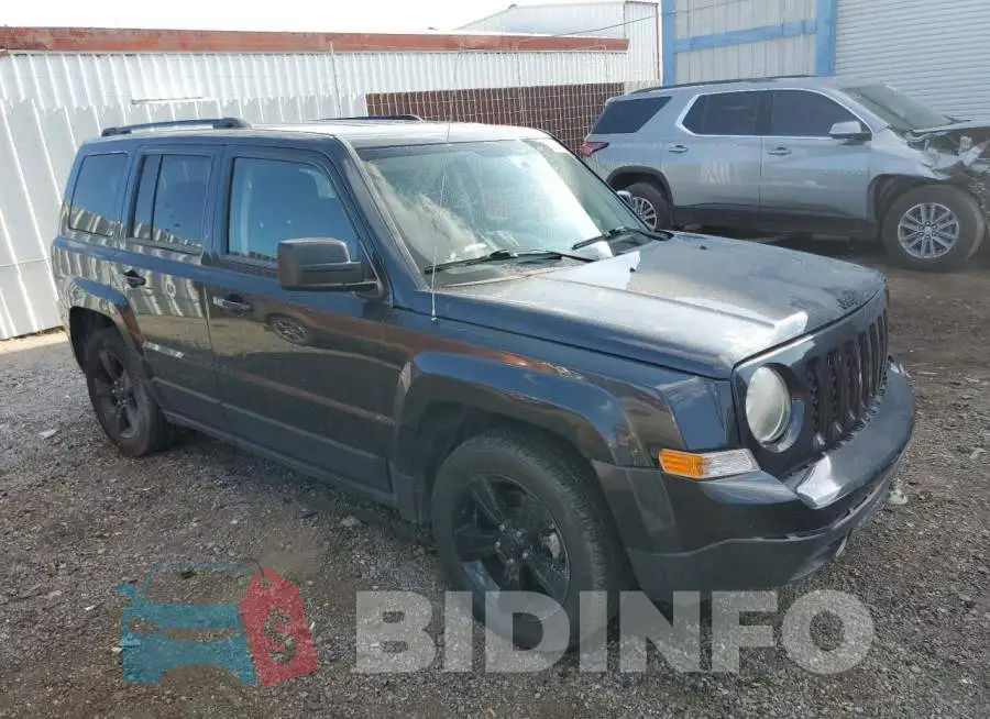 1C4NJPBA2ED753028 Photo# 4