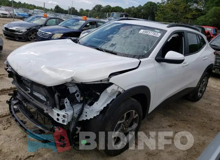 KL77LHE28RC004224 Photo# 1