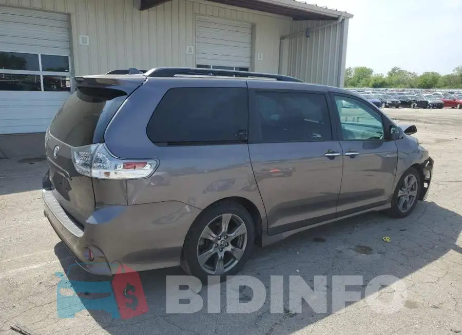 5TDXZ3DCXKS973882 Photo# 3