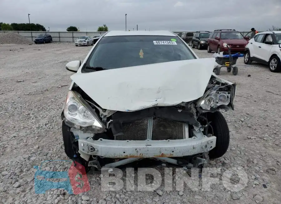 JTDKDTB3XE1070693 Photo# 5
