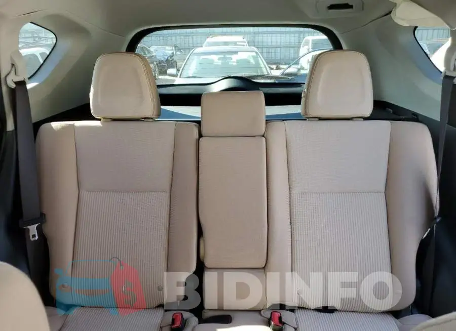 JTMRFREV4FD164917 Photo# 10