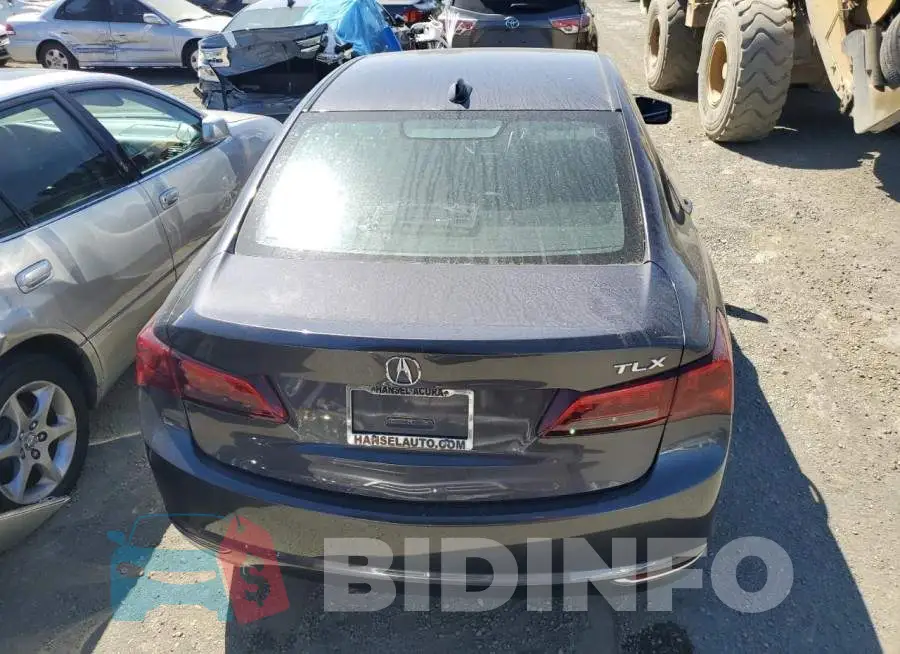19UUB2F55FA010988 Photo# 6