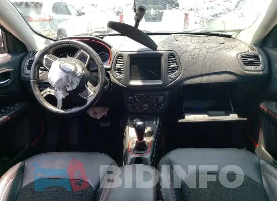 3C4NJDDBXLT166913 Photo# 8