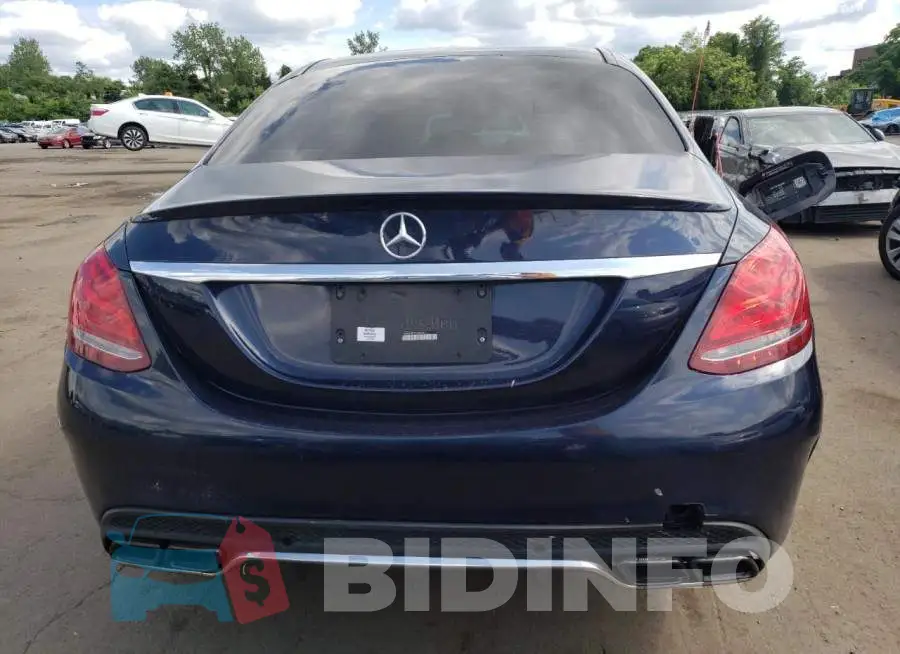 WDDWF4KBXGR126974 Photo# 6