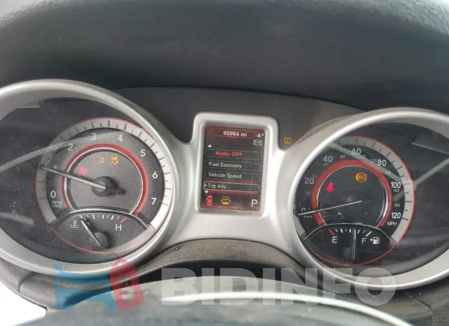 3C4PDCAB8JT528121 Photo# 9