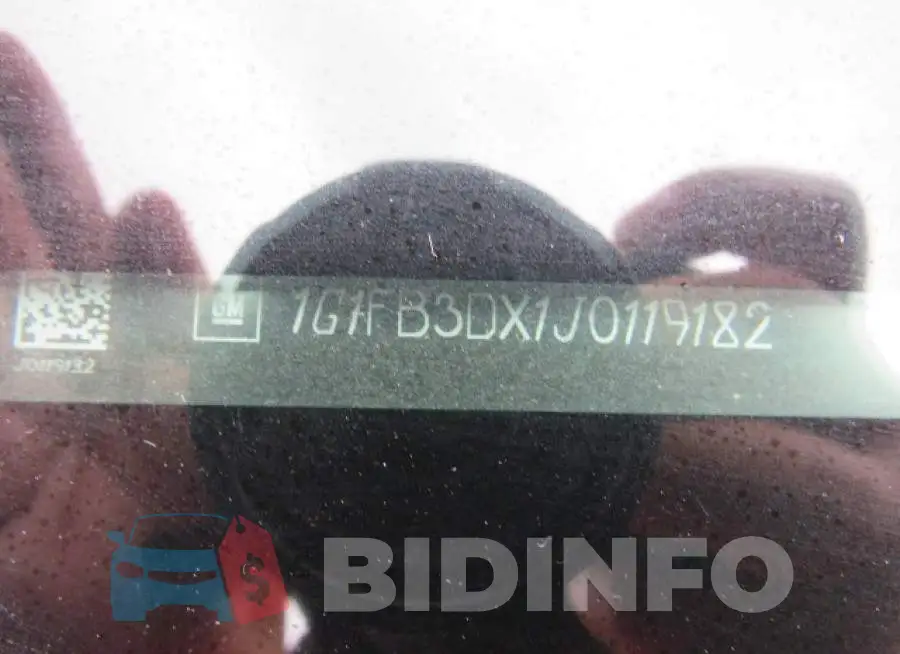 1G1FB3DX1J0119182 Photo# 10