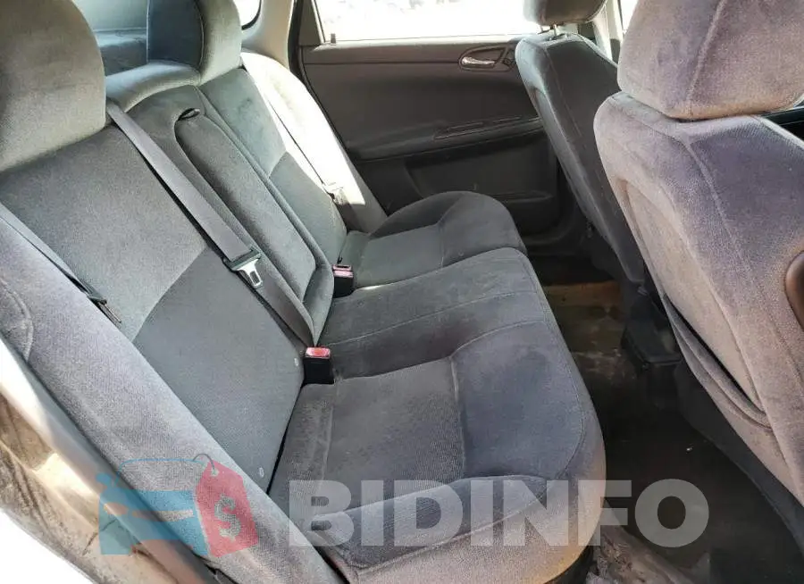 2G1WB5E39E1182855 Photo# 10