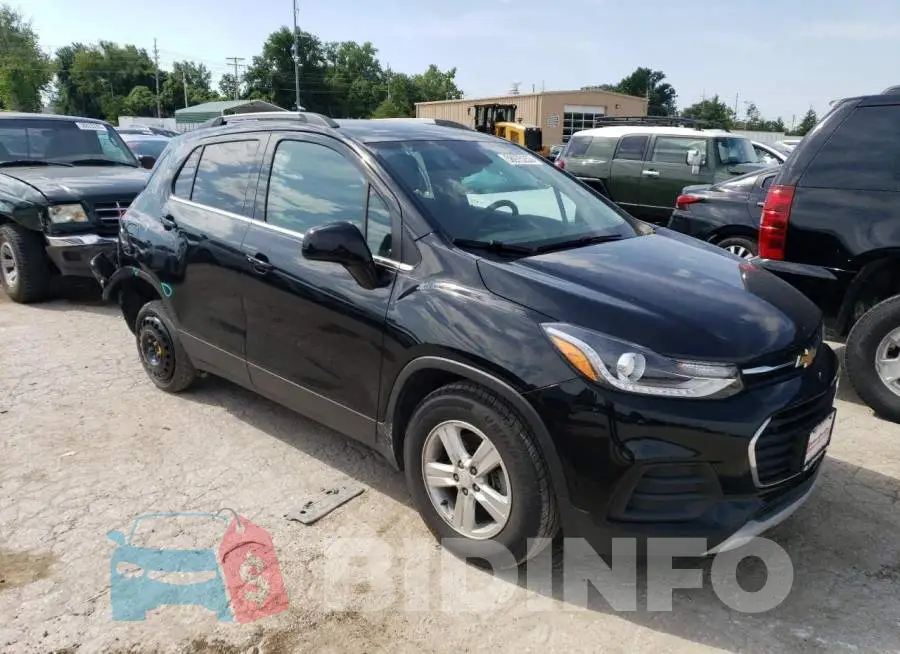 3GNCJLSB1JL409937 Photo# 4