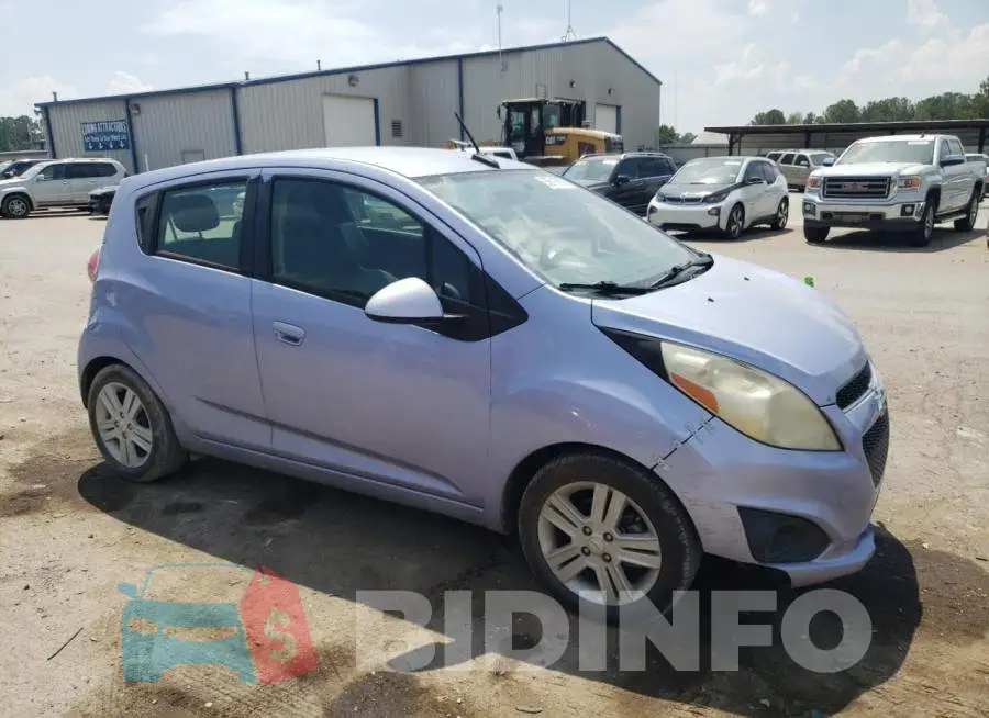 KL8CD6S97EC570141 Photo# 4