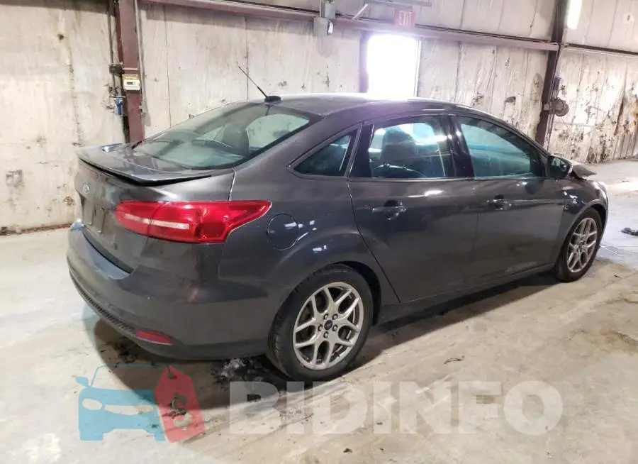 1FADP3F22FL283571 Photo# 3