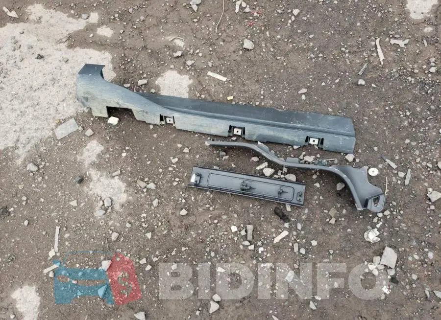 1FAHP2MK8FG110631 Photo# 12