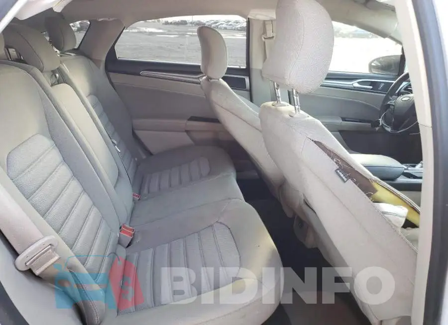 3FA6P0H76JR104474 Photo# 10