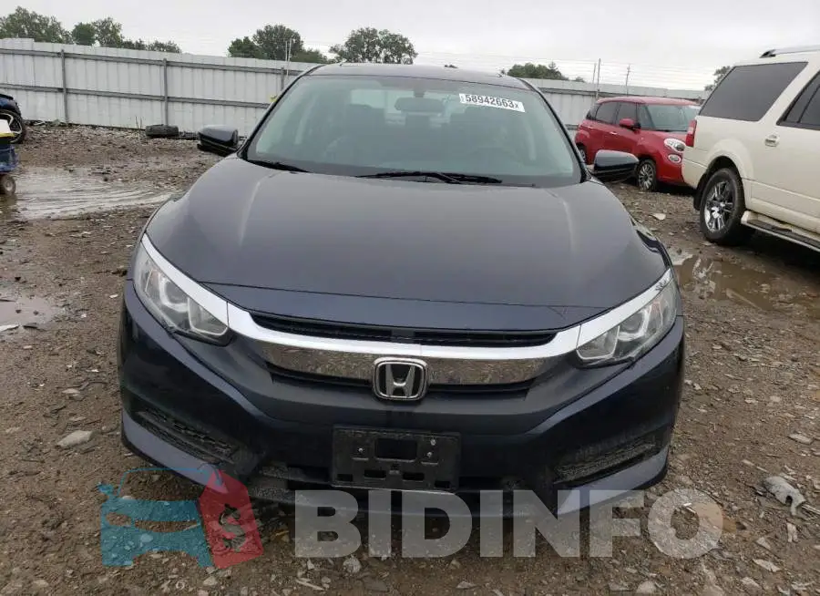 19XFC2F77HE213919 Photo# 5
