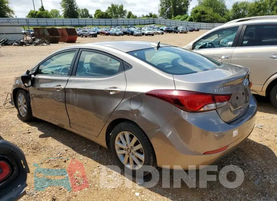 5NPDH4AE3FH617934 Photo# 2